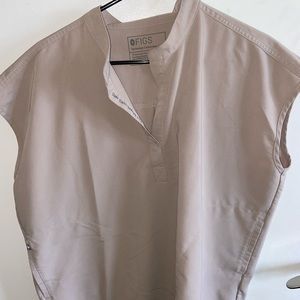 ** LIMITED EDITION FIGS** Rafaela scrub top in color Boulder!